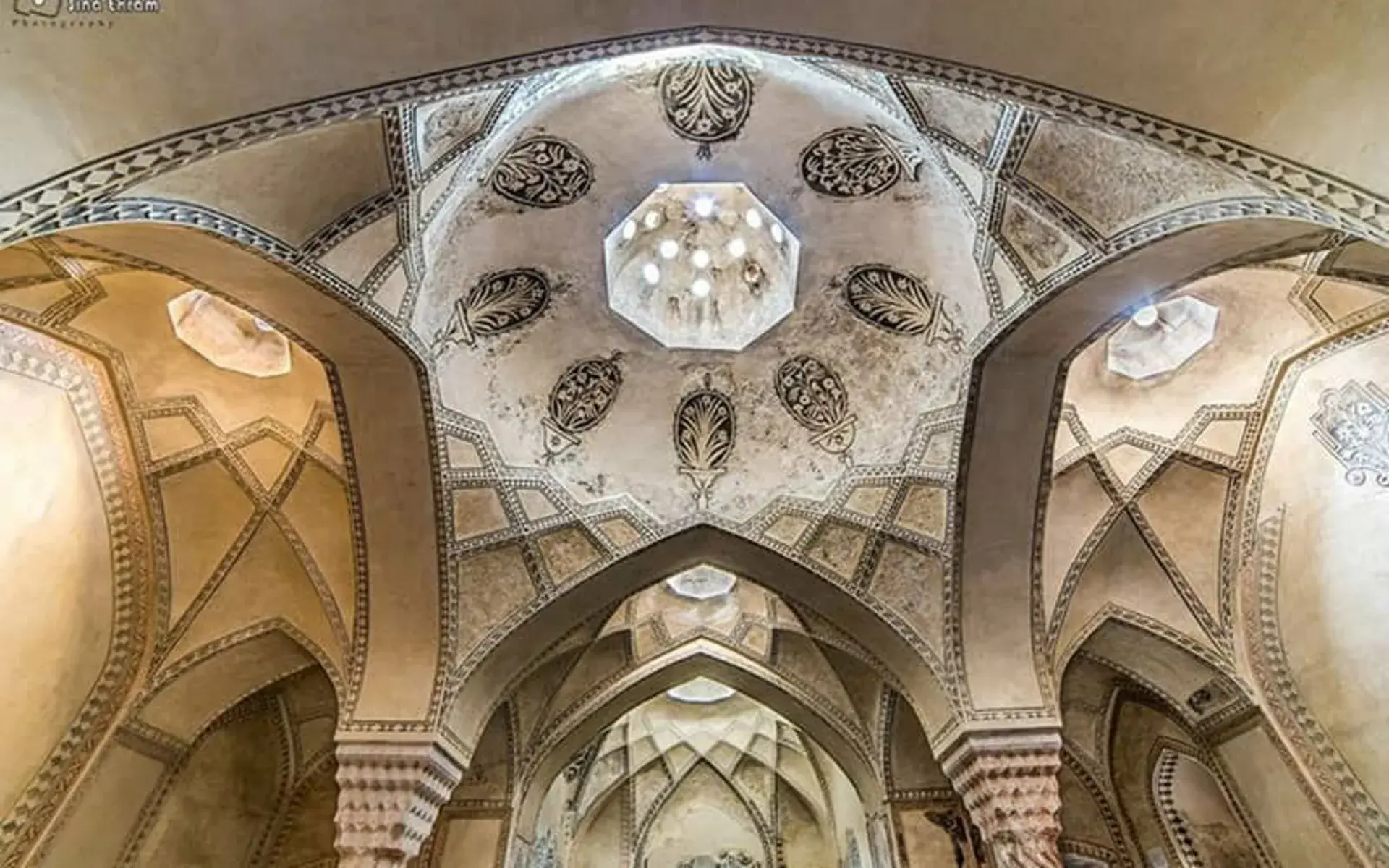 Architectural Grandeur: The Zand Style Defined